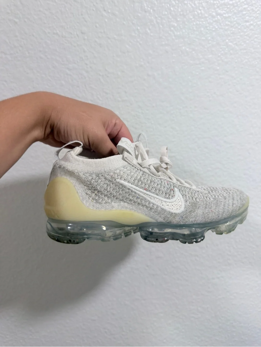 Nike vapormax grey